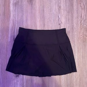 Black Lululemon Skirt size 10